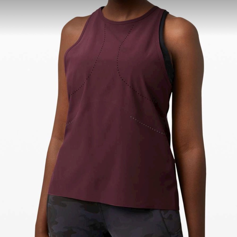 NWOT Lululemon find your pace tank in maroon size 8